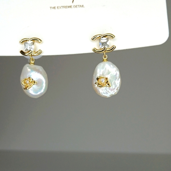 Pearl Earrings Rhinestones Rose Gold Tone - Picture 2 of 3